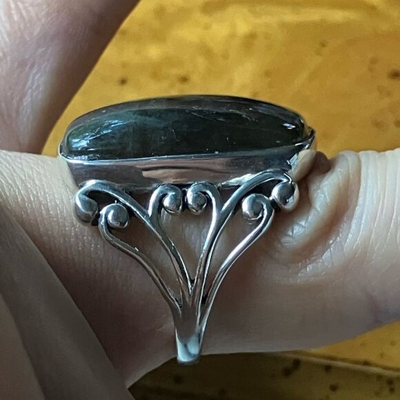 Natural Labradorite Sterling Silver Cocktail Ring Size 7 - Picture 3 of 10